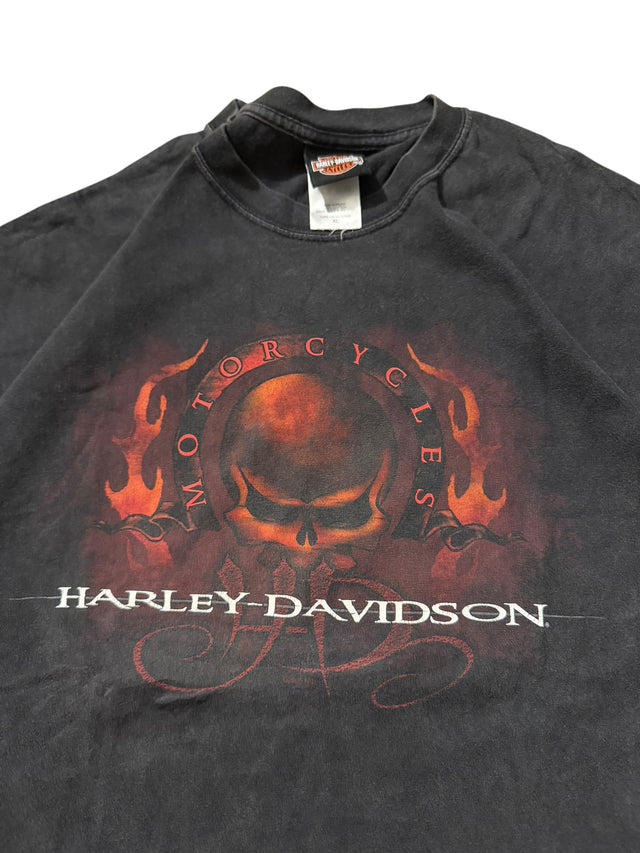 Vintage Harley-Davidson Willie G Skull Red Flames Tee - Green Mountain HD Essex Junction VT