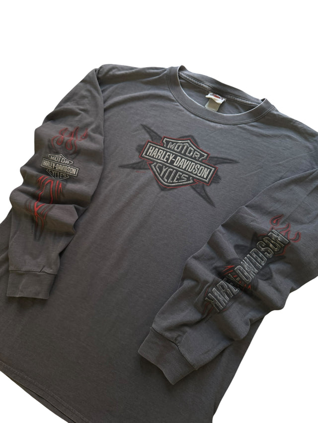 Vintage Harley Davidson Gray Red Outline Long Sleeve