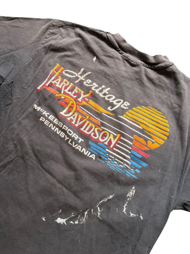 Vintage Harley-Davidson "America Your Pride is Showing" Flag Rider Tee