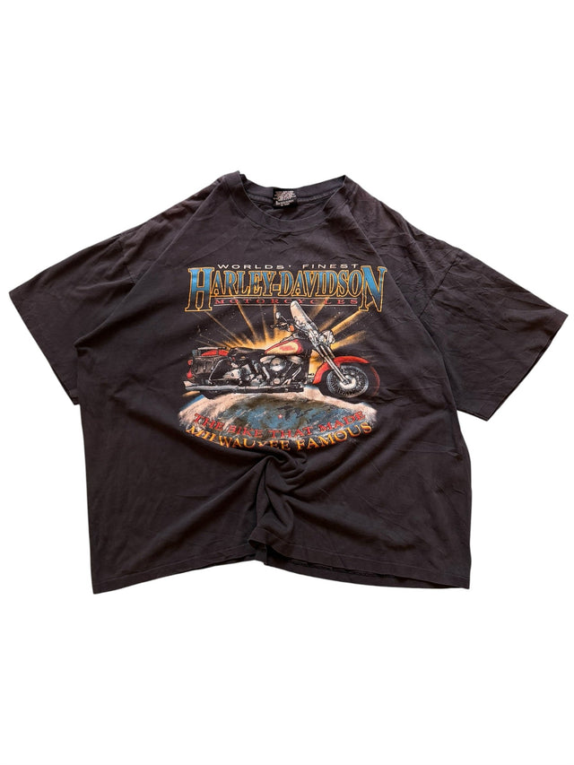 Vintage Harley-Davidson "Worlds Finest" The Bike That Made Milwaukee Famous Tee